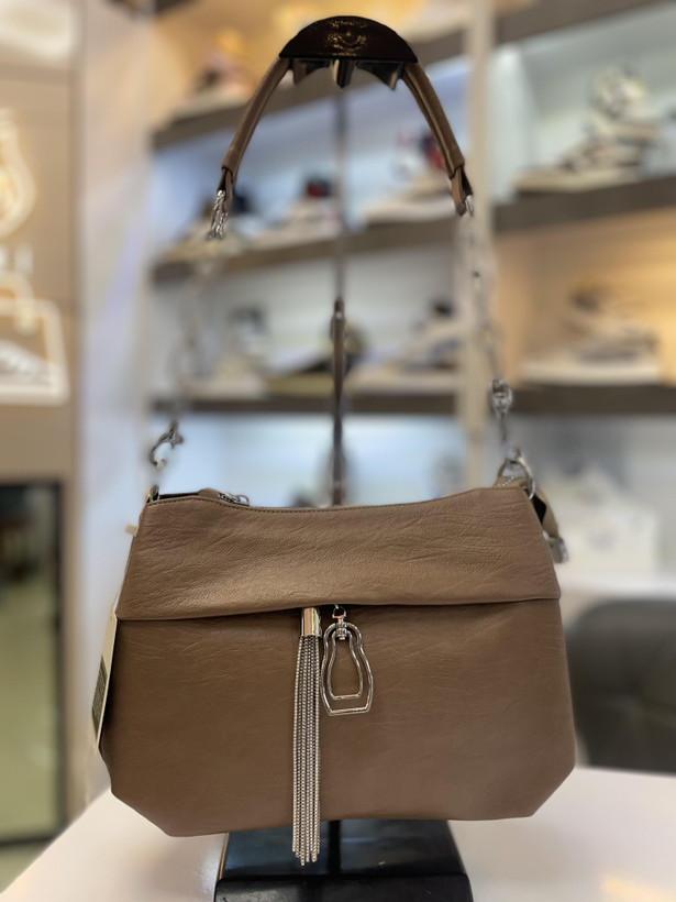 کیف زنانه چرم شسته برند هنتی کد h585 vizon
