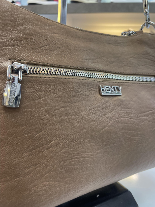 کیف زنانه چرم شسته برند هنتی کد h585 vizon
